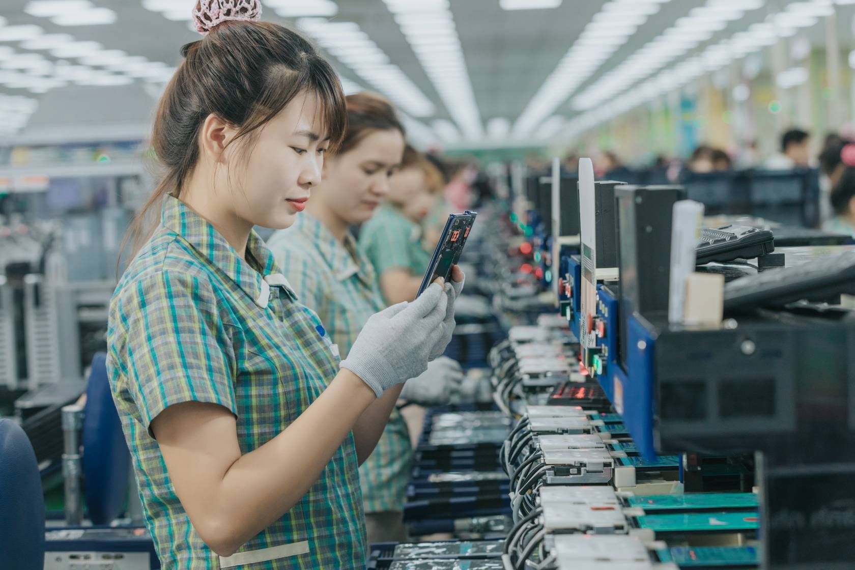 Cần nguồn nhân lực chất lượng cao và hạ tầng tiên tiến